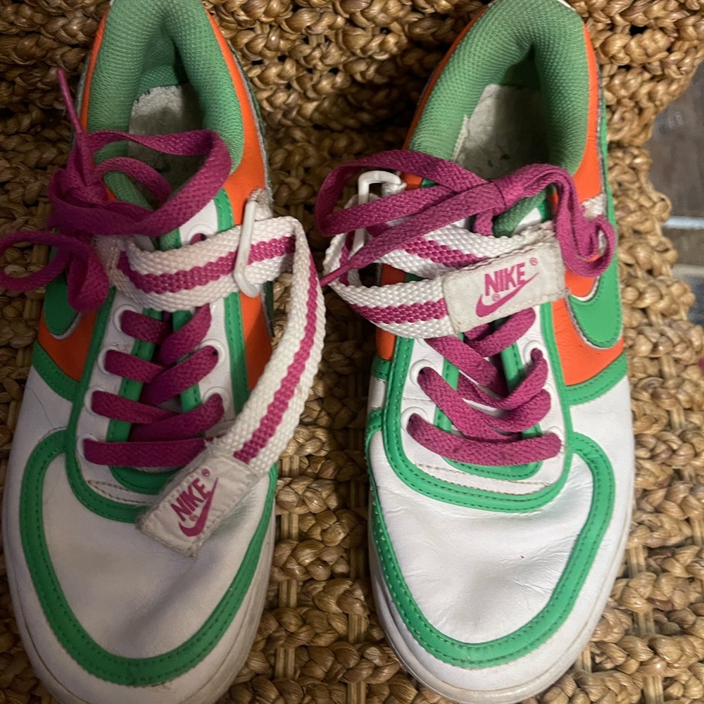 Nike woman Multicolor Sneakers